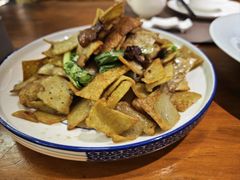 -黄泥岗·地道湖北菜(奥特莱斯店)