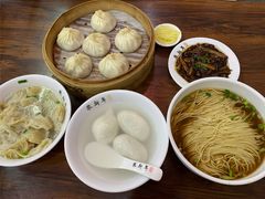 -朱新年·苏式汤团·面点(北寺塔店)