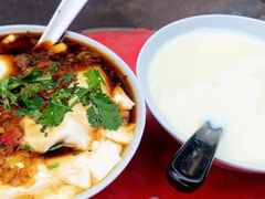 -云南大锅豆浆店