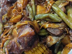 -内蒙焖面大盆骨餐馆(山大路店)