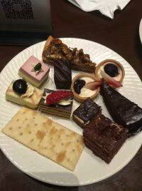 -唐拉雅秀酒店-西锦汇空中BBQ·思创餐厅