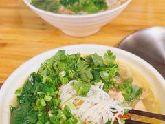 -文山荷鲜居(翠湖店)