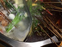 -何氏串串香火锅(翠亨店)
