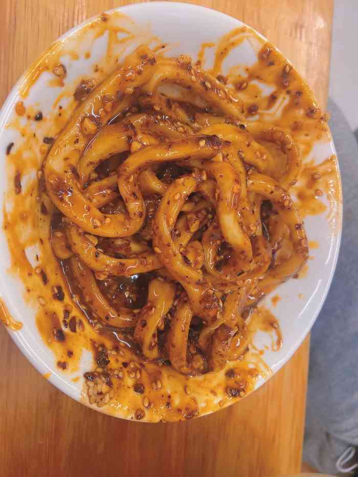 十一街幺鸡成都担担面(九眼桥总店)-"幺鸡面的甜水面真的是我心里的白