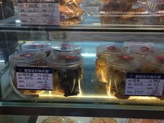 -白玉兰食品(汇联商厦店)