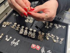 -CHANEL(恒隆广场店)