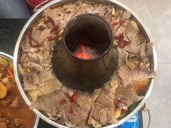 -撒拉人家.酸菜牦牛肉火锅