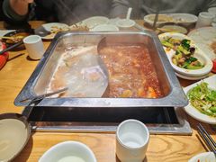 -海陆红火锅(汉兴路店)