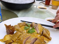 -东豪园林海鲜酒家(南港路辅路店)