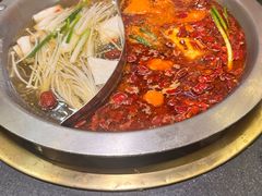 -沸炉重庆老火锅(军事博物馆店)