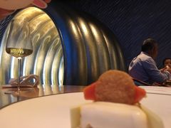 -迪拜帆船酒店海底餐厅