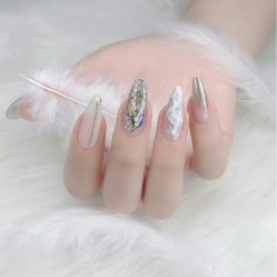 -EAST日式美甲美睫沙龙