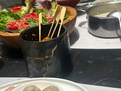 -红鼎豆捞·非遗鲍皇汤火锅(宝丰路店)