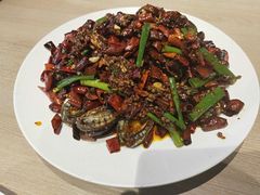 干煸小鲍鱼-日进一片海.生腌海鲜火锅.宵夜烧烤(三里屯总店)