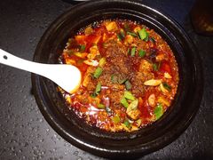 -万重锦·人文川菜馆(骡马市店)