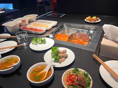 -海底捞火锅智慧餐厅(中骏世界城店)