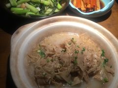 -洞庭土菜小炒馆(易发广场店)