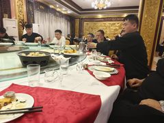 -皇宫大酒店