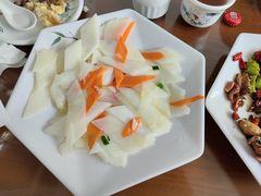 -美顺香食府鱼头老店(雪野湖店)