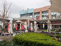 -证大大拇指广场(芳甸路店)