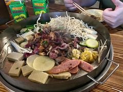 -陈叉子钢盆烤肉(中原万达店)