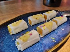 桂花椰香芒果卷-中8楼风尚云南菜(颐堤港店)