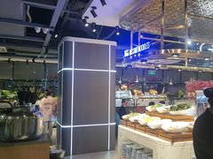 -金滏山烤肉·海鲜·火锅自助餐厅(襄阳万达店)