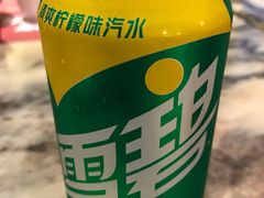 雪碧-月满大江火锅(总府路店)