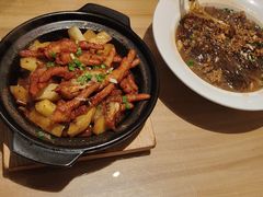 -严记小天府酸菜鱼(西四路店)