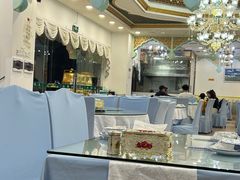 -马尔龙新疆饭店·清真(瑞景店)