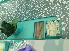 -季季红火锅(柳州城中万达二店)