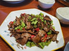 -老码头黑皮肘子锅包肉(文政街店)