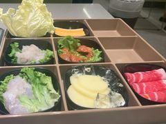 -海底捞火锅(杭州天虹购物中心店)