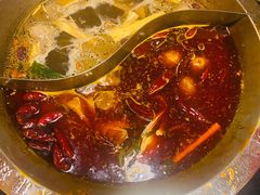 -大龙辣火锅·龙虾·烧烤(湖滨新天地店)