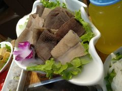 -珍巴奴毛肚牛肉小火锅(四惠店)