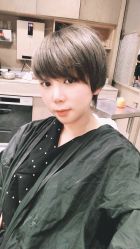-苑苑发型设计