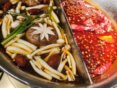 -湊湊火锅·茶憩(新中关购物中心店)