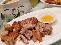 招牌烧鹅仔-亢龙太子酒轩·花园店