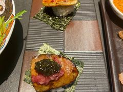 -铭牛烧肉·和牛海鲜自助(高新月牙湖店)