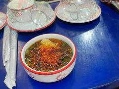 -牛华周记麻辣烫起源店