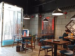 -超越炭火牛蛙火锅鸡(河东店)