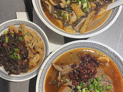 -粉吖吖·邵阳米粉(体育西路店)