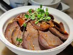 川府牛肉-吴越荣记苏州菜·松鼠桂鱼(月光码头店)