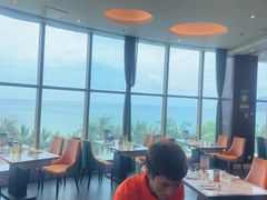 -不仔客海鲜·烧烤·270度海景餐厅(大东海店)