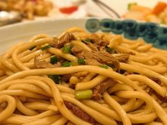-沙龙酒家