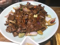 -95号酱骨·一块豆腐(展春园西路店)