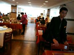 大堂-添福来墨鱼饺子 · 海鲜东北菜(泡崖店)