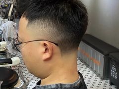 -鸿通城购物中心