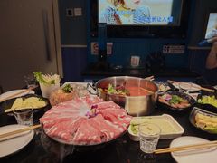 -唯爱KTV聚会餐厅(仙林东城汇店)