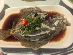 -大树头·森林餐厅(石碁店)